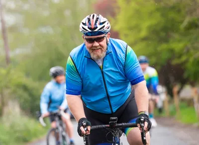 Boost Your Cycling Performance with Weekly Training Tips