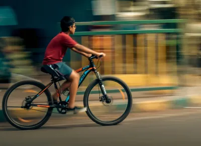 Discover the Incredible Benefits of Cycling for Stronger Glutes